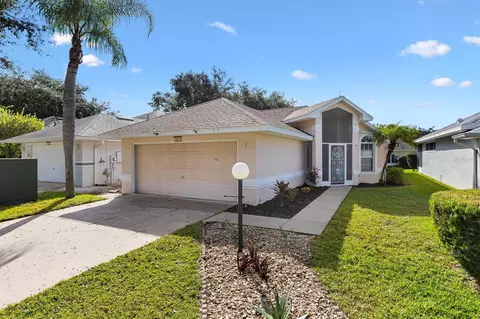 5610 King James Ave, Leesburg, FL 34748