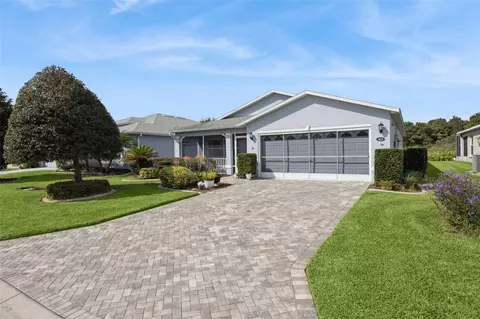 4033 Arlington Ridge Blvd, Leesburg, FL 34748
