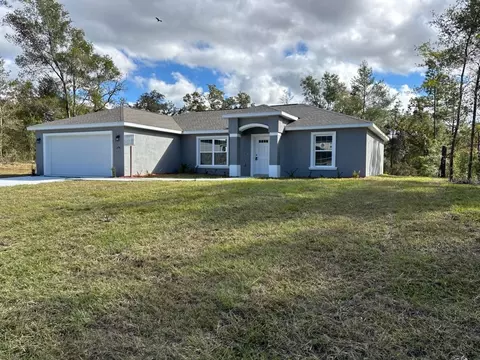 2796 W Xenox Dr, Citrus Springs, FL 34433