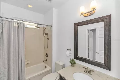 Bath - 3301 Bethpage Loop, Mount Dora, FL 32757 photo 1 of 6