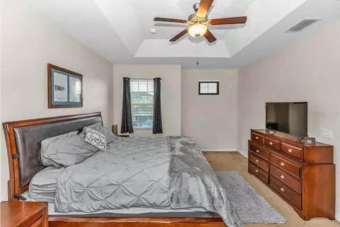 Bedroom - 3301 Bethpage Loop, Mount Dora, FL 32757 photo 5 of 7