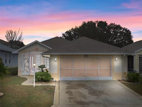 21122 Lionheart Dr, Leesburg, FL 34748