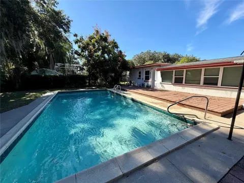1108 Lee St, Leesburg, FL 34748