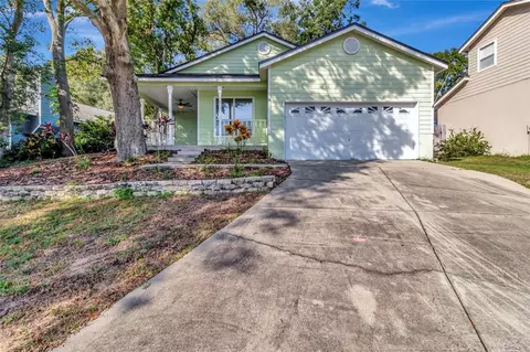1131 Lake Elsie Dr, Tavares, FL 32778