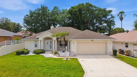 5133 Links Ln, Leesburg, FL 34748