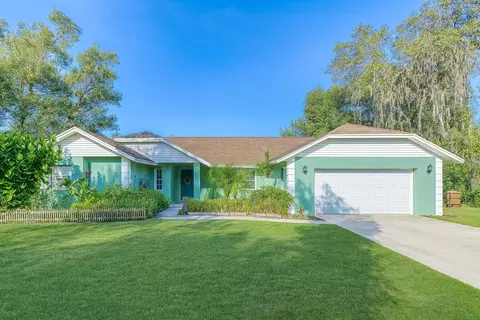 3851 Thistlewood Way, Okahumpka, FL 34762