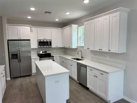 Kitchen - 1013 Foote St, Eustis, FL 32726 photo 1 of 1