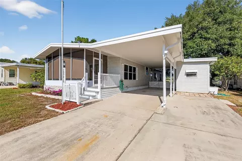 3224 Manatee Rd, Tavares, FL 32778