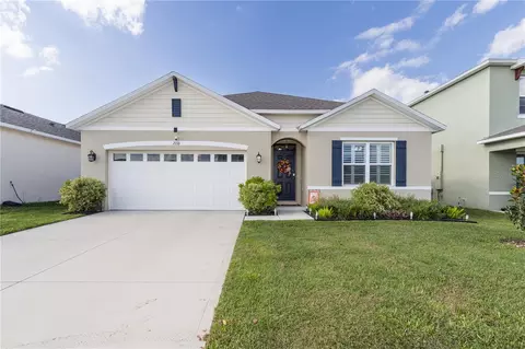 2710 Lilyturf Ct, Tavares, FL 32778