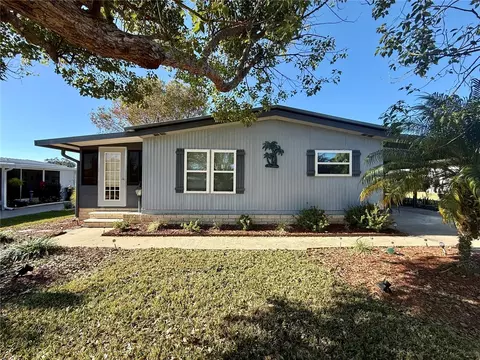 40 Magnolia Ln, Wildwood, FL 34785