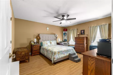 Bedroom - 12459 SE 176th Loop, Summerfield, FL 34491 photo 1 of 3