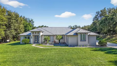 6553 Clayton St, Mount Dora, FL 32757