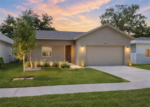 454 Skyfield Ct, Lady Lake, FL 32159
