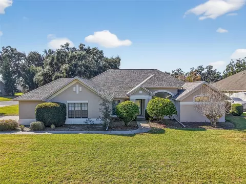 19200 Park Place Blvd, Eustis, FL 32736