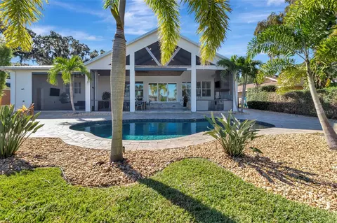 10303 Thompson Pl, Clermont, FL 34711