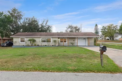 520 W Charlotte Ave, Eustis, FL 32726