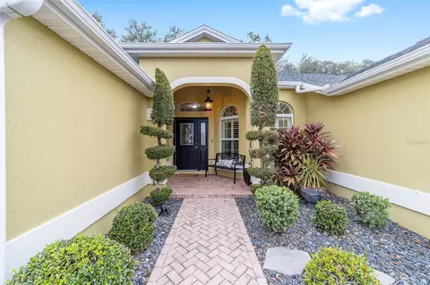 565 Society Hill Cir, The Villages, FL 32162