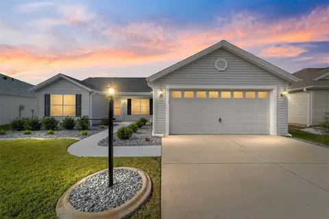 1312 Landeros Ln, The Villages, FL 32159