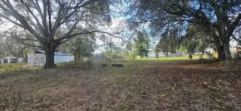 17100 SE 252nd Ave, Umatilla, FL 32784