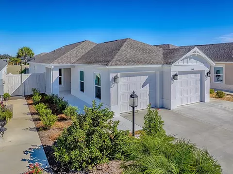 1669 Cadorette Dr, The Villages, FL 34762