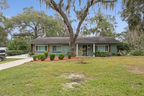 36149 E Spring Lake Blvd, Fruitland Park, FL 34731