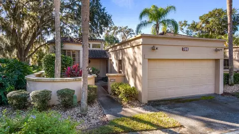 708 Santa Cruz Ln #708, Howey In The Hills, FL 34737