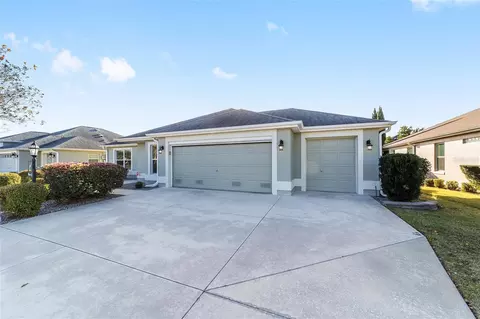 926 Long Leaf Ln, The Villages, FL 32163