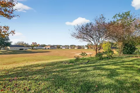 Exterior - 12193 SE 175th Loop, Summerfield, FL 34491 photo 7 of 9