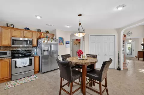 Kitchen - 12193 SE 175th Loop, Summerfield, FL 34491 photo 2 of 2
