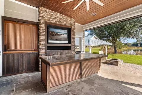 Exterior - 39320 Lake Norris Rd, Eustis, FL 32736 photo 9 of 21