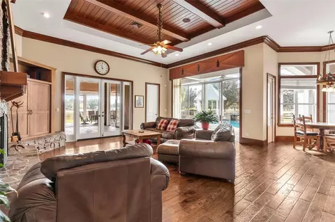 Living - 39320 Lake Norris Rd, Eustis, FL 32736 photo 2 of 3
