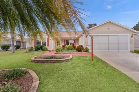 2583 Raintree Dr, The Villages, FL 32162