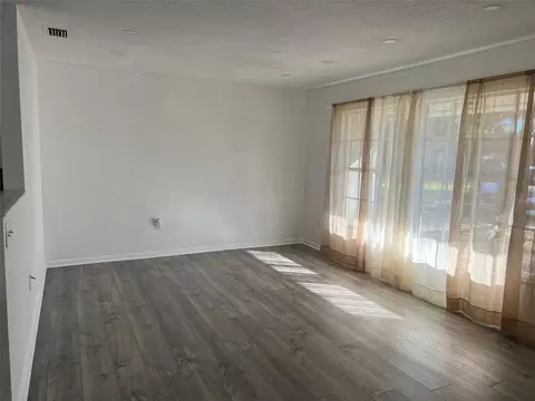 Living - 5701 SE 2nd Pl, Ocala, FL 34480 photo 2 of 3