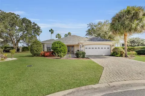 2101 Barbosa Ct, The Villages, FL 32159