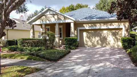 107 Crescent Moon Dr, Groveland, FL 34736