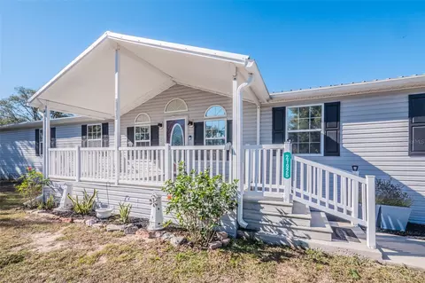 27925 N Pelican Isle Dr, Leesburg, FL 34748