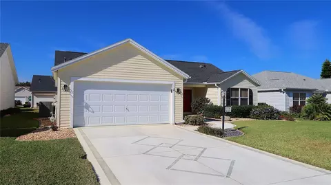 17716 SE 89th Milford Ave, The Villages, FL 32162