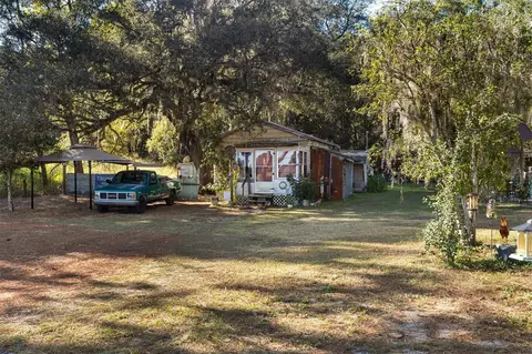 1582 S Us 301, Sumterville, FL 33585