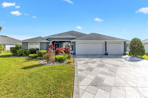 2098 Foust Pl, The Villages, FL 32163