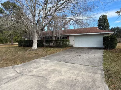 11855 SE 84th Ter, Belleview, FL 34420