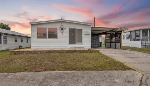1409 Ridge Rd, Tavares, FL 32778