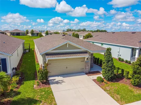 8128 Penrose Pl, Wildwood, FL 34785