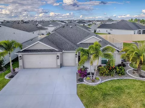 1165 Crouch Dr, The Villages, FL 34762