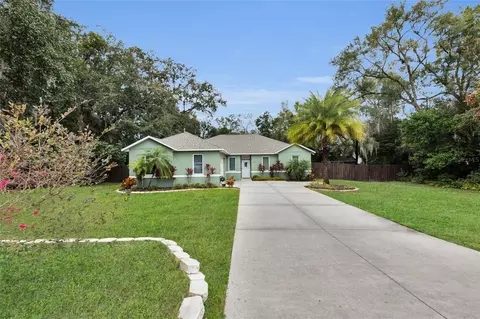 25507 Troon Ave, Sorrento, FL 32776