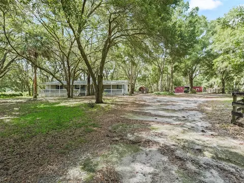 17070 SE 173rd Terrace Rd, Weirsdale, FL 32195