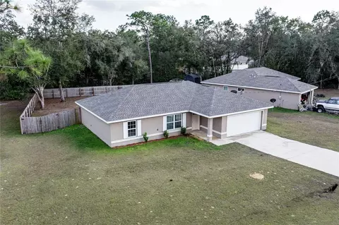 5 Malauka Radial Cir, Ocklawaha, FL 32179