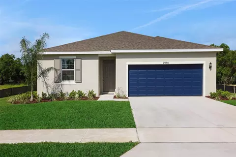 2950 Supermarine Rd, Tavares, FL 32778