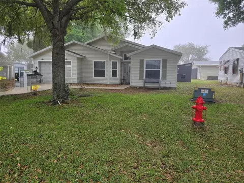 25607 Belle Helene, Leesburg, FL 34748