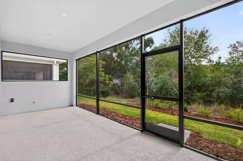 Exterior - 2046 Wallingford Loop, Mount Dora, FL 32757 photo 6 of 9