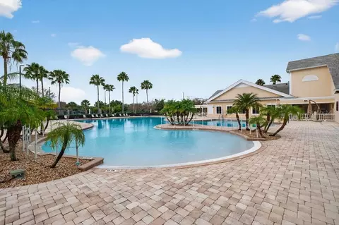 Exterior - 2046 Wallingford Loop, Mount Dora, FL 32757 photo 8 of 9